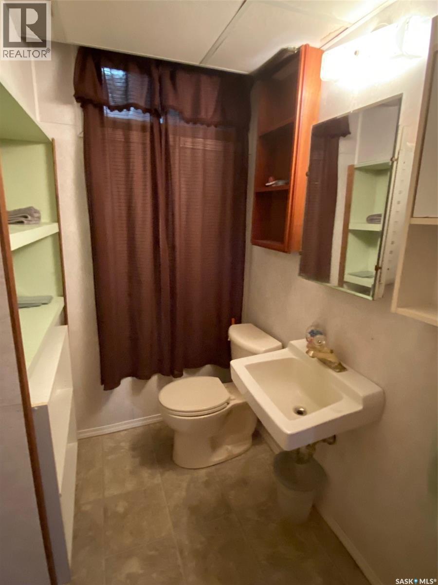 150 Gladstone AVENUE S - 24