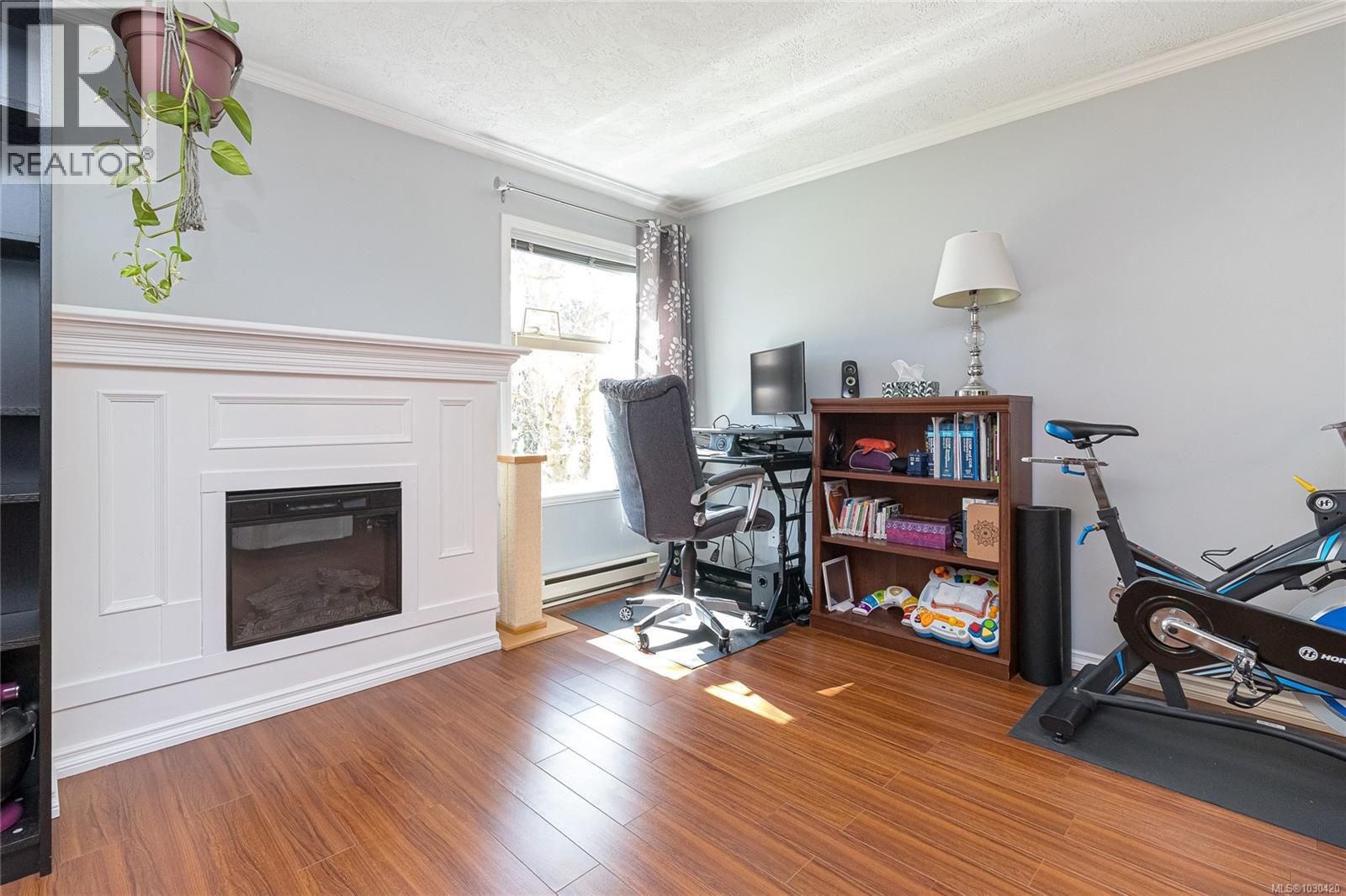 207 2211 Shelbourne Street, Victoria