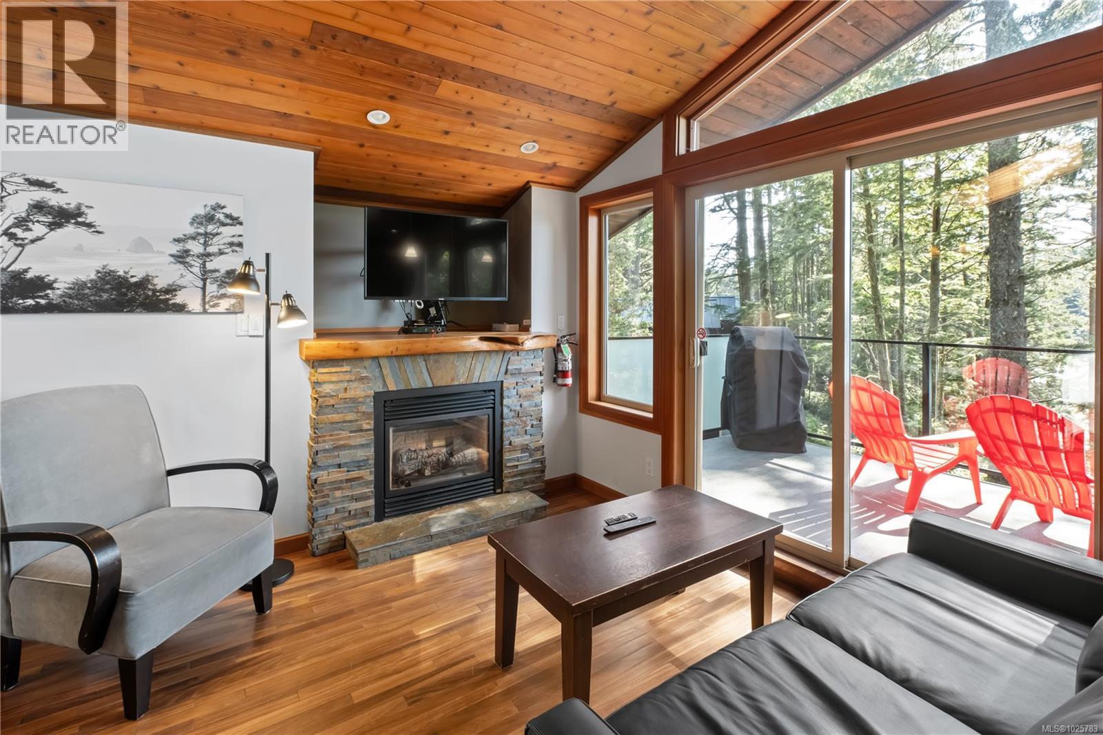 330 REEF POINT RD - 45