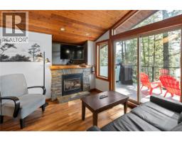 Ensuite - 330 Reef Point Rd, Ucluelet, BC V0R3A0 Photo 45