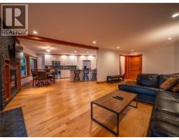 330 Reef Point Rd, Ucluelet, BC V0R3A0 Photo 91