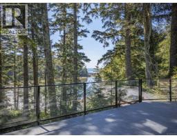 330 Reef Point Rd, Ucluelet, BC V0R3A0 Photo 78