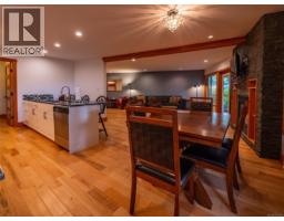 330 Reef Point Rd, Ucluelet, BC V0R3A0 Photo 92