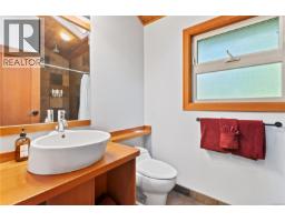 330 Reef Point Rd, Ucluelet, BC V0R3A0 Photo 70