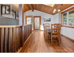 Ensuite - 330 Reef Point Rd, Ucluelet, BC V0R3A0 Photo 43