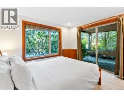 330 Reef Point Rd, Ucluelet, BC V0R3A0 Photo 74
