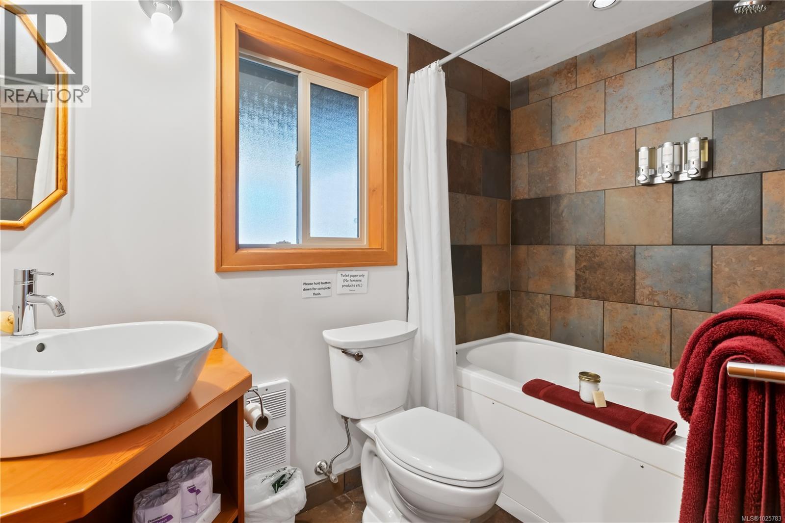 330 REEF POINT RD - 72