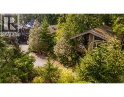 330 Reef Point Rd, Ucluelet, BC V0R3A0 Photo 57