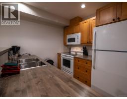 330 Reef Point Rd, Ucluelet, BC V0R3A0 Photo 86