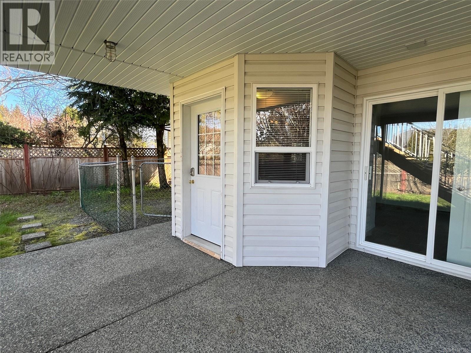 5667 Carrington Rd - 27