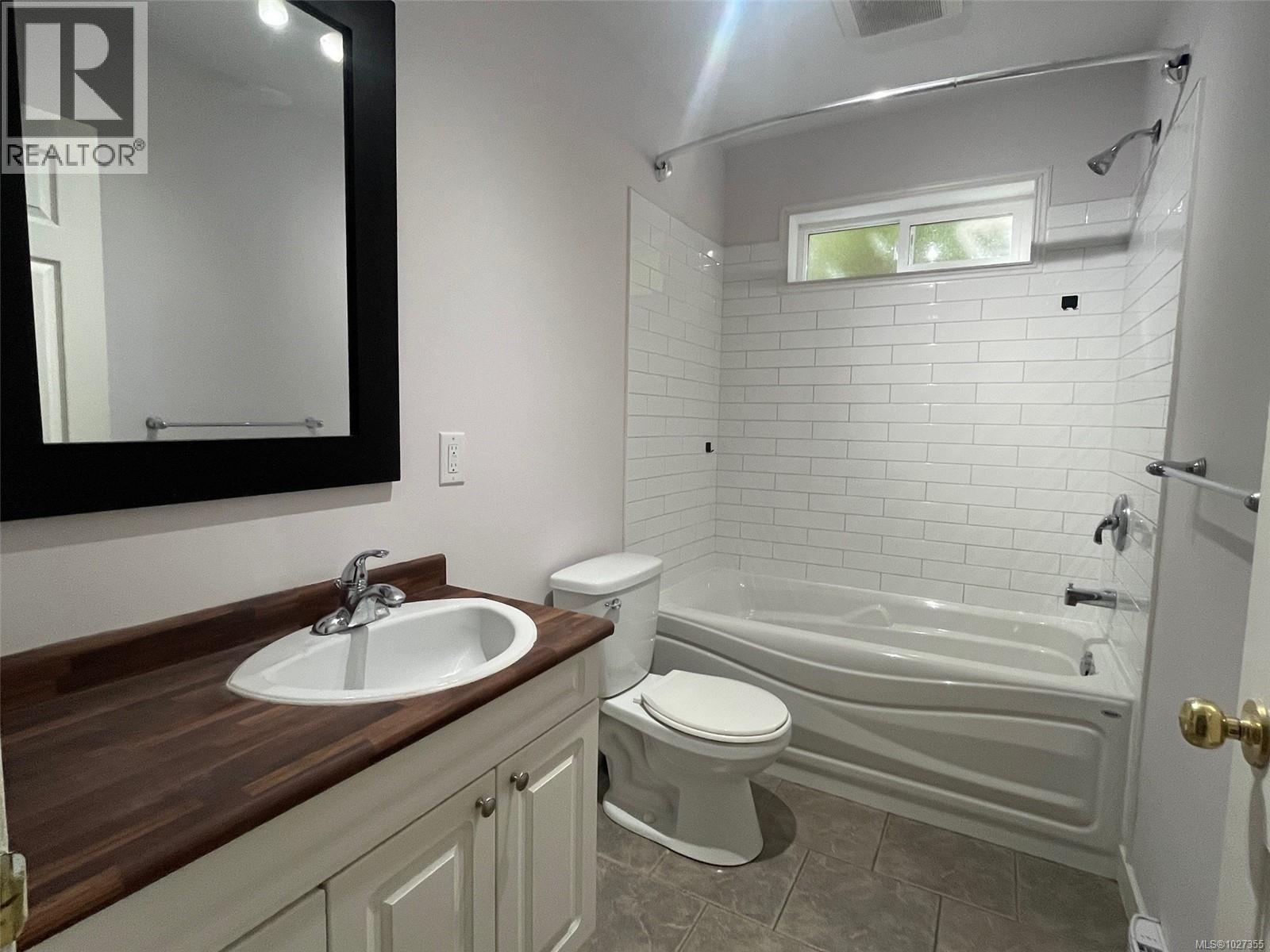 5667 Carrington Rd - 34