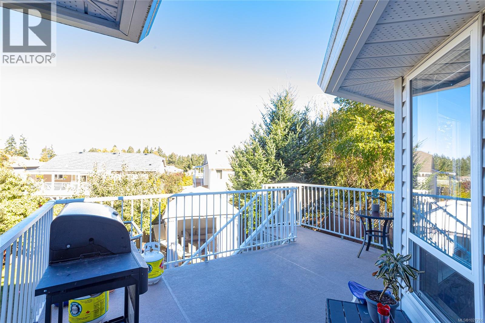 5667 Carrington Rd - 36