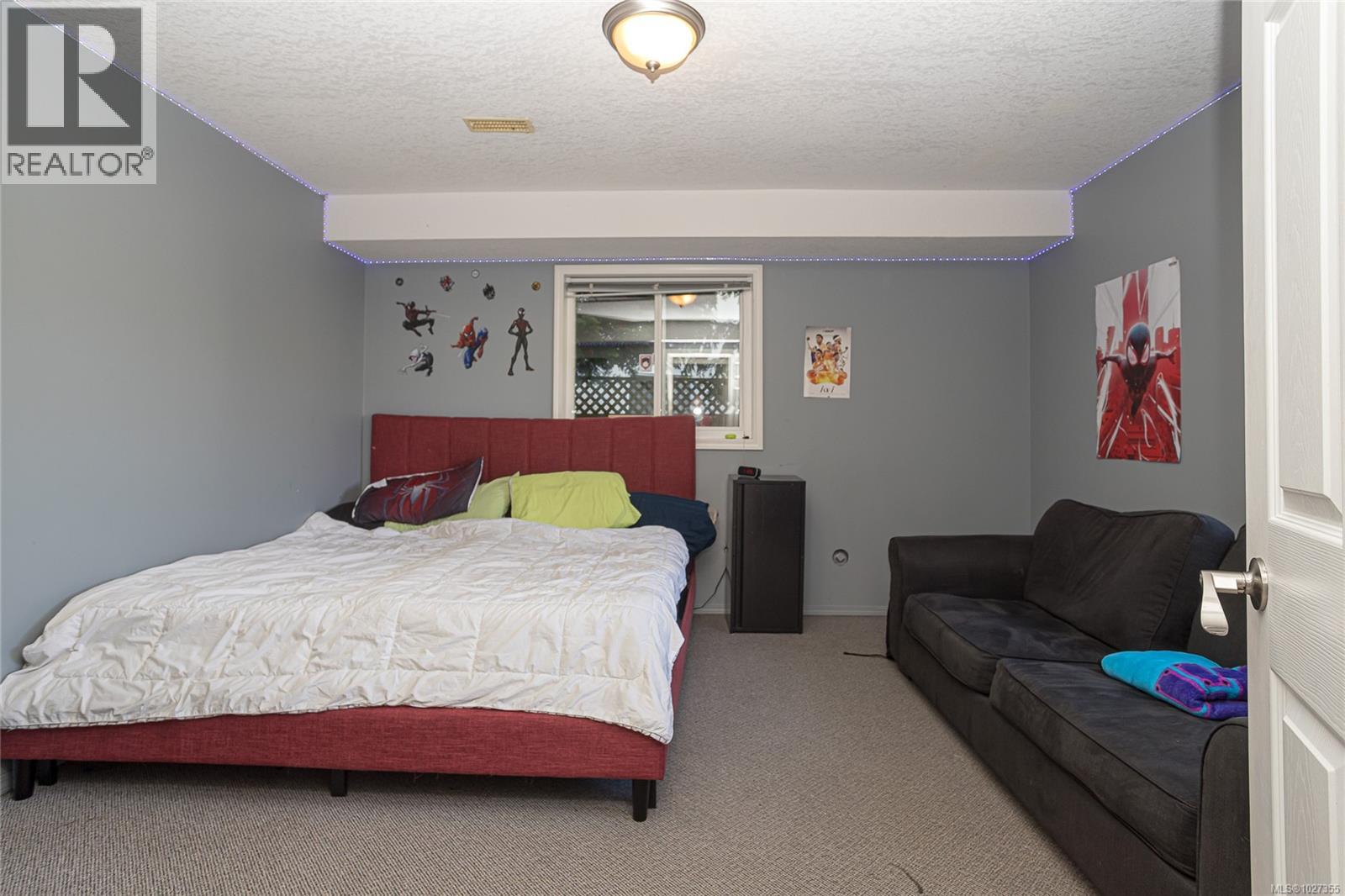 5667 Carrington Rd - 25