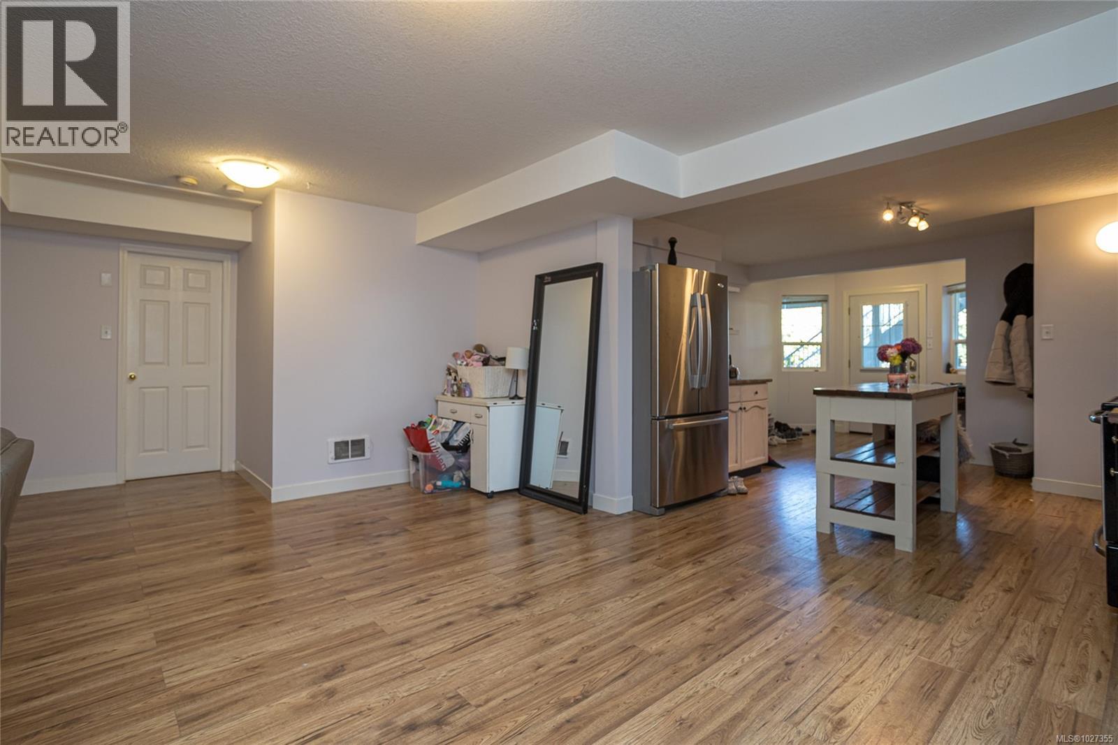 5667 Carrington Rd - 31