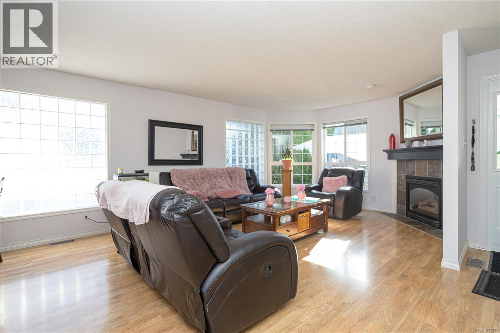5667 Carrington Rd - 5