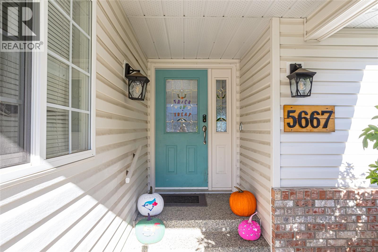 5667 Carrington Rd - 2