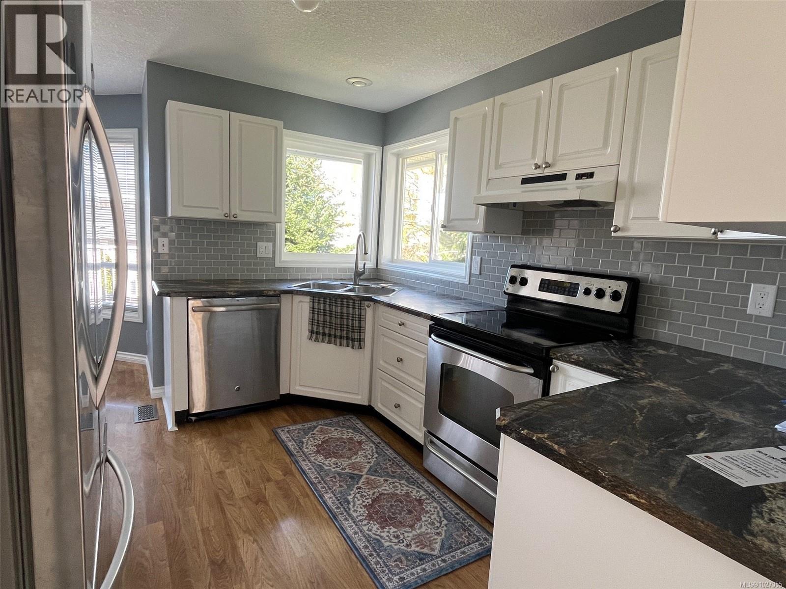 5667 Carrington Rd - 10
