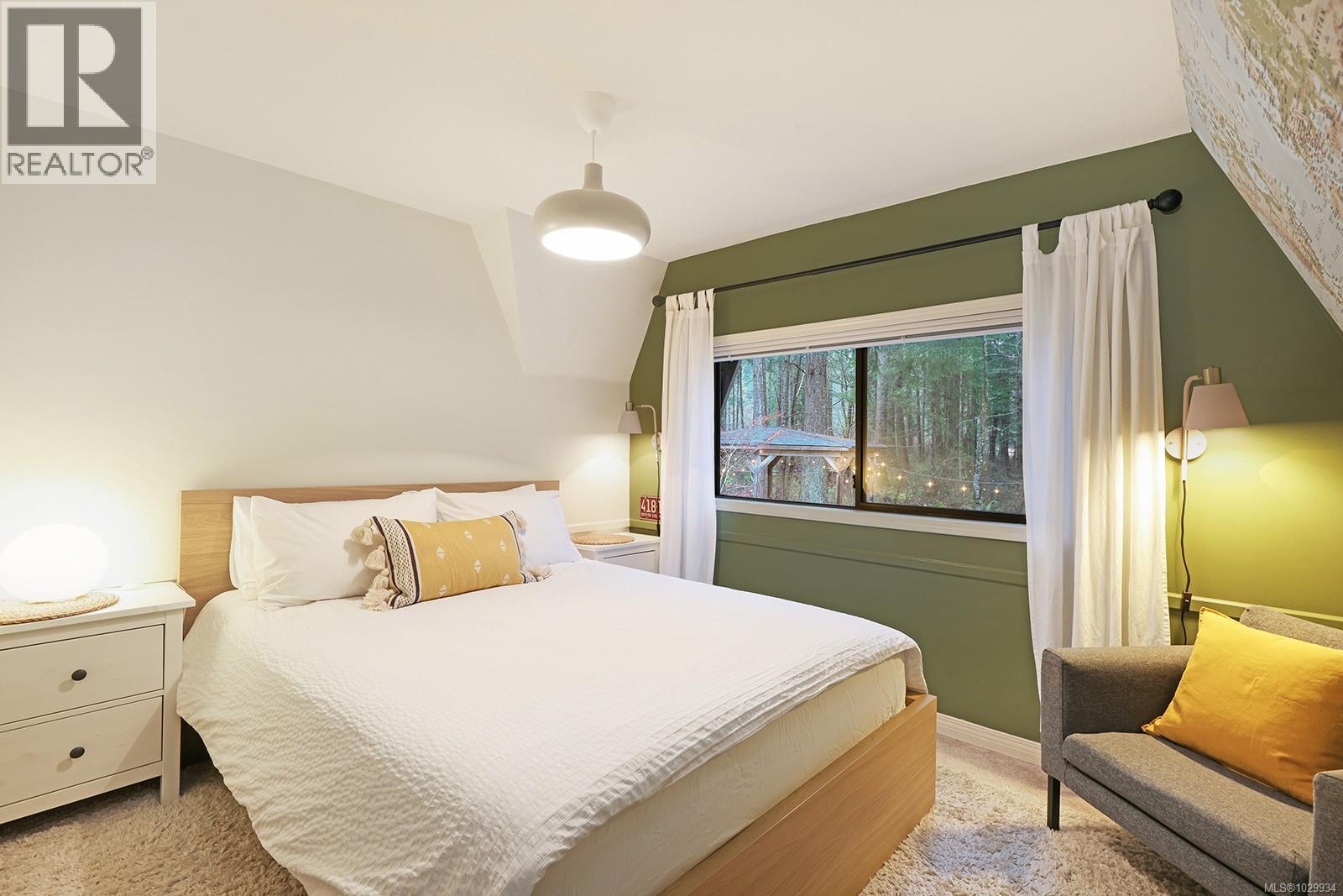 2138 Left Rd, Courtenay