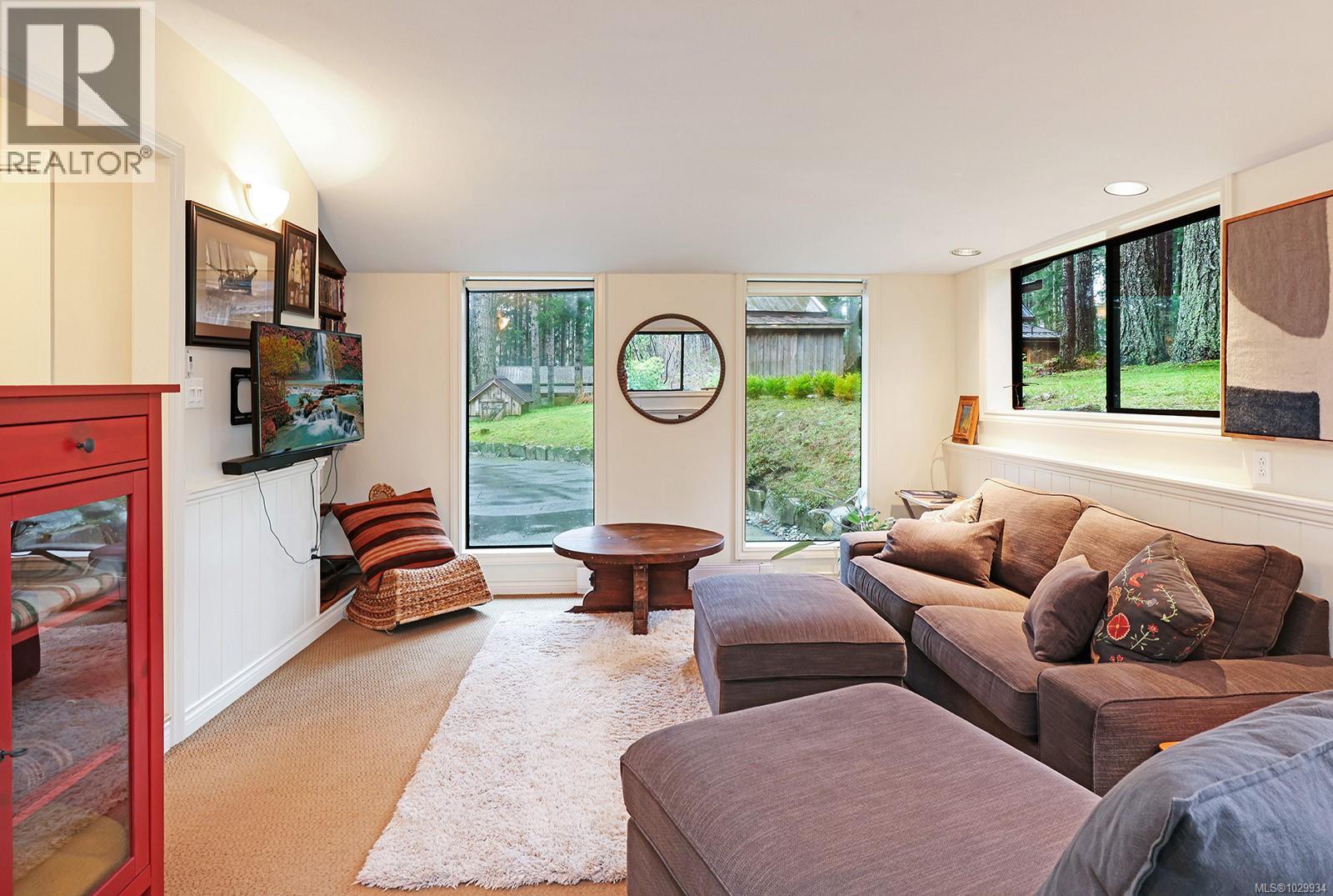 2138 Left Rd, Courtenay