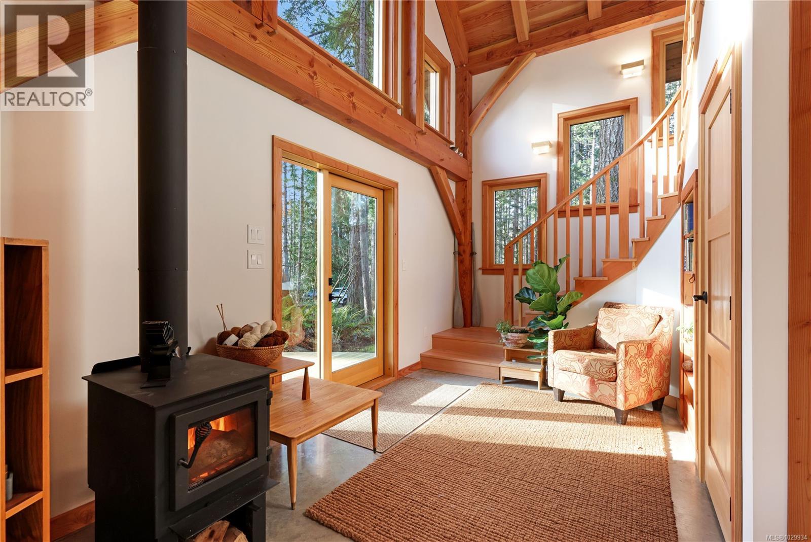 2138 Left Rd, Courtenay