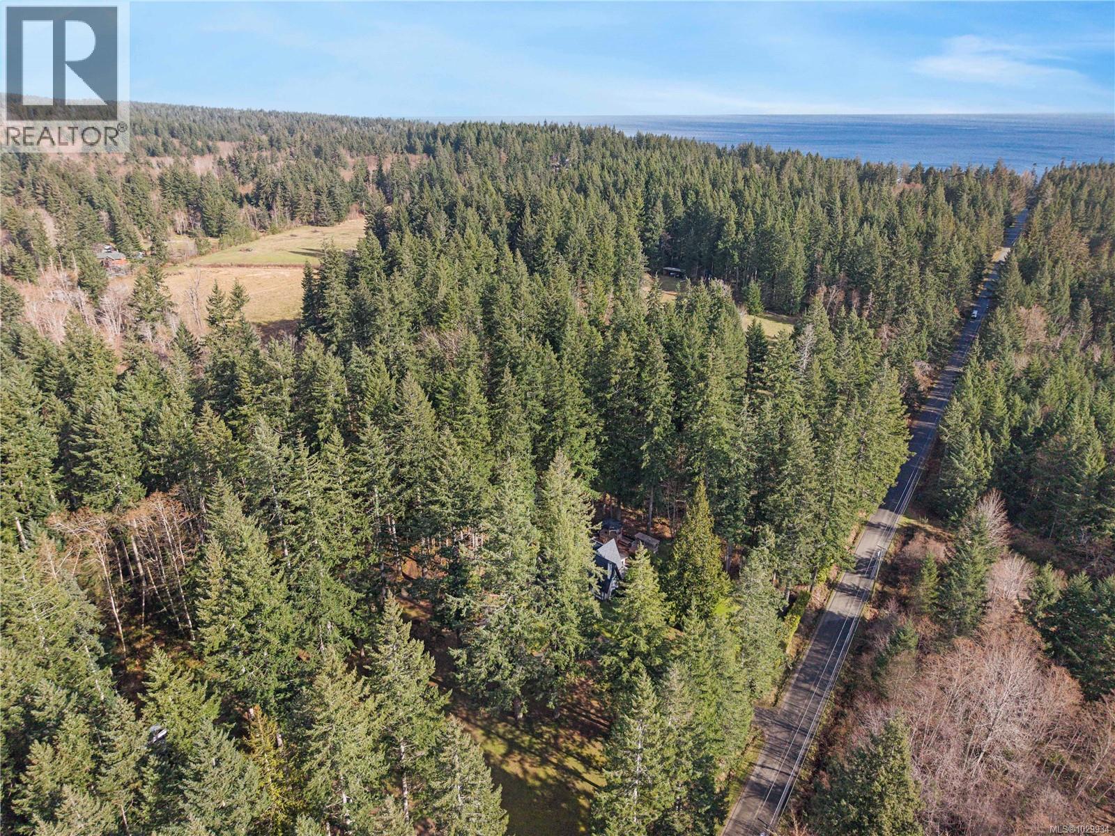 2138 Left Rd, Courtenay