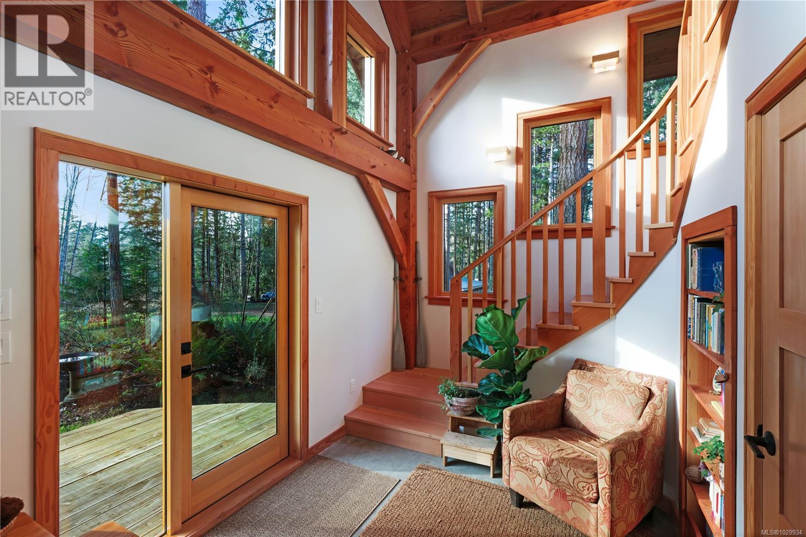 2138 Left Rd, Courtenay