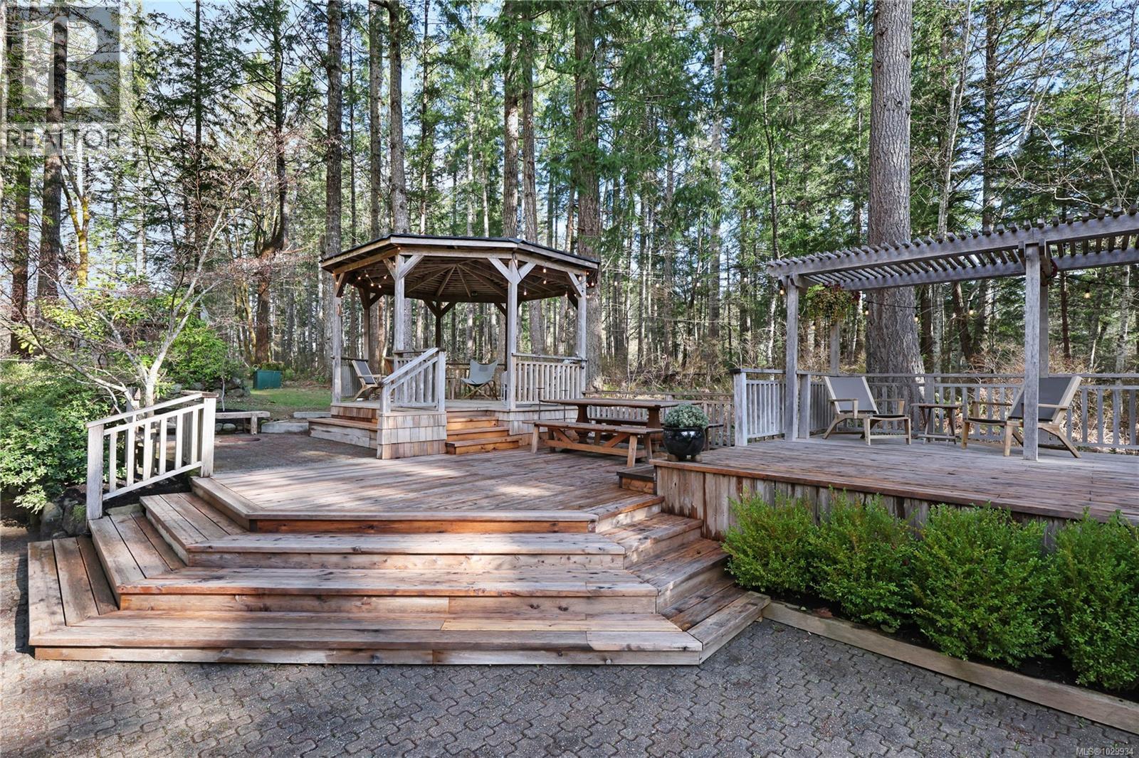 2138 Left Rd, Courtenay