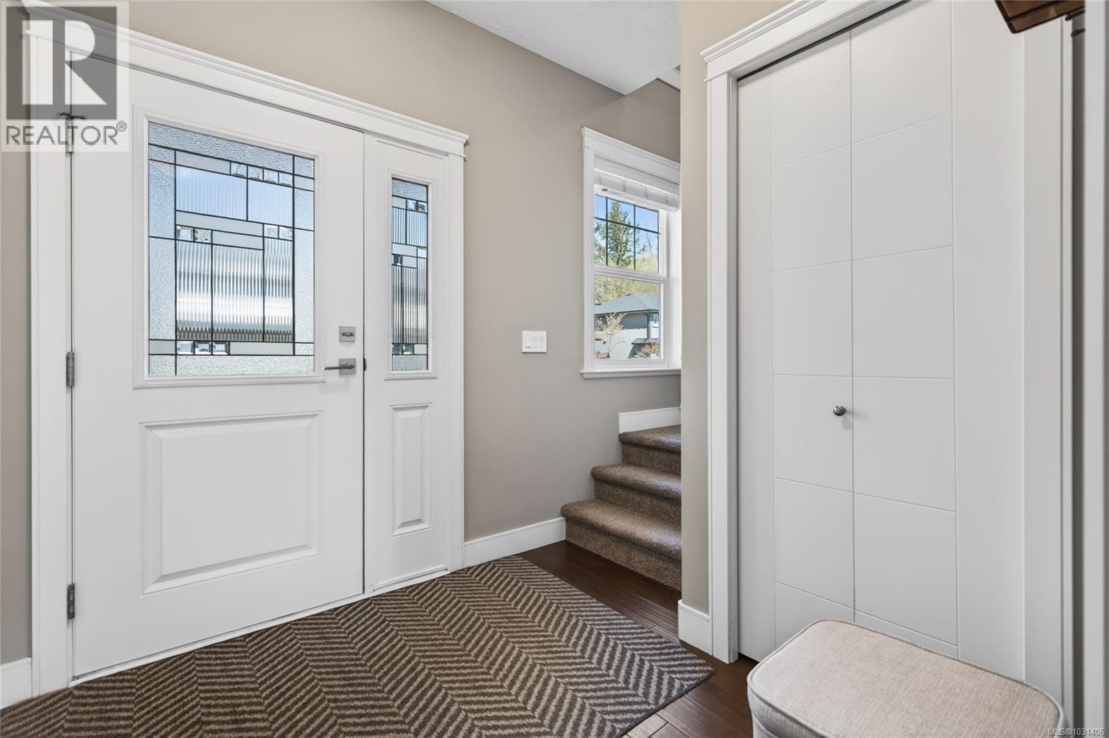 #109 2077 20TH ST - 7