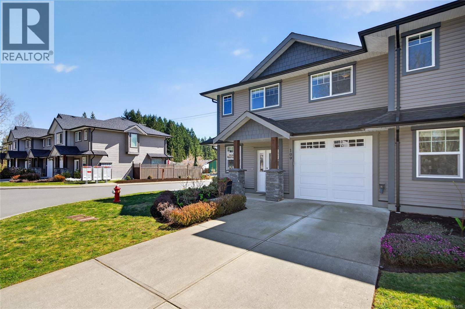 #109 2077 20TH ST - 58