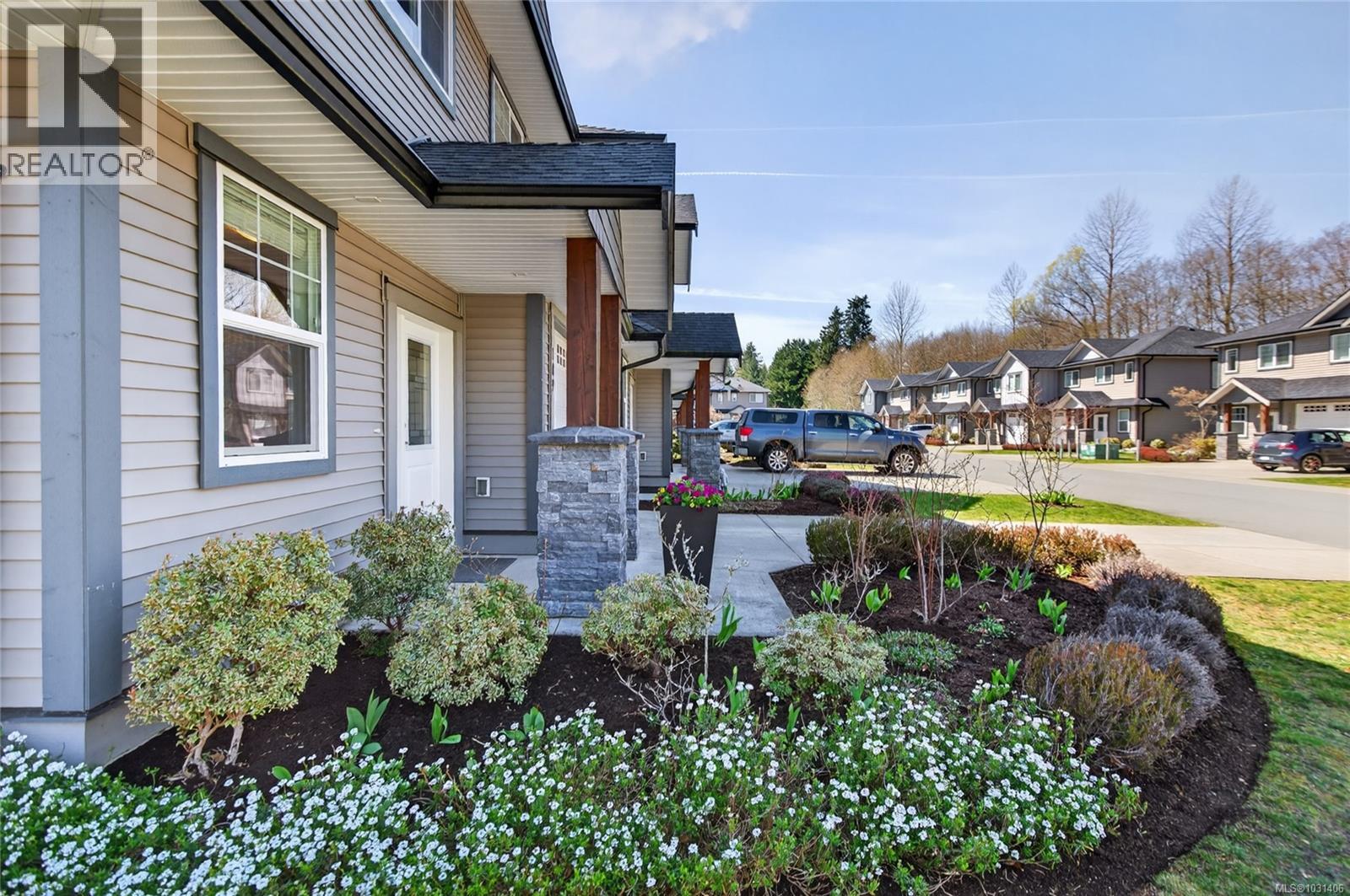 #109 2077 20TH ST - 59