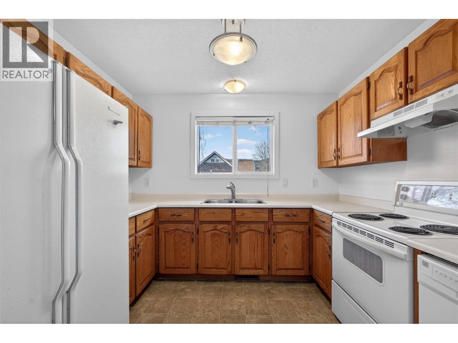  1405 Ethel Street, Kelowna