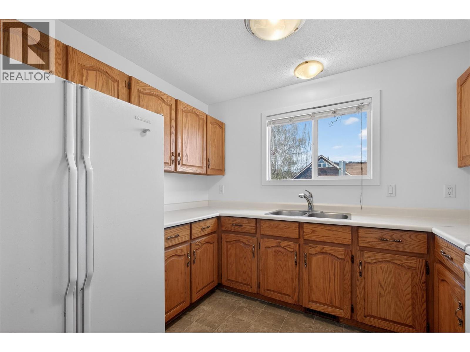  1405 Ethel Street, Kelowna