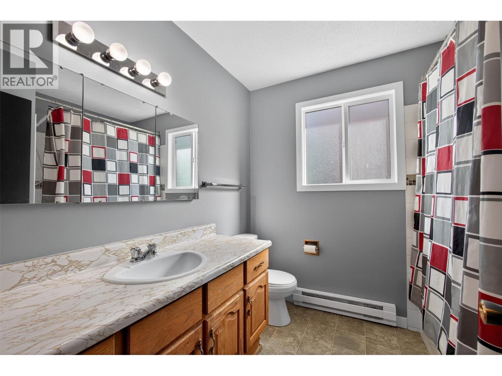  1405 Ethel Street, Kelowna