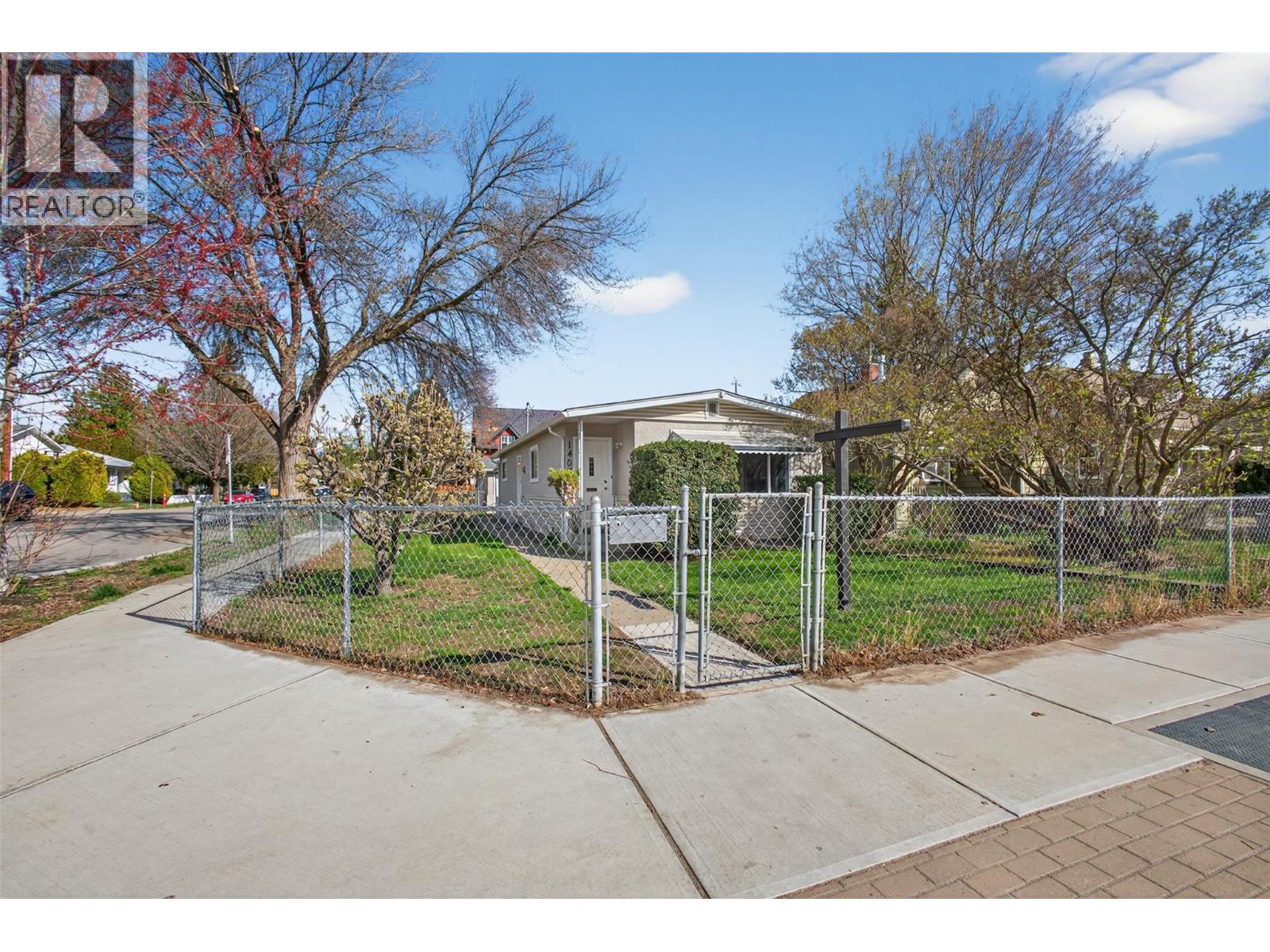  1405 Ethel Street, Kelowna