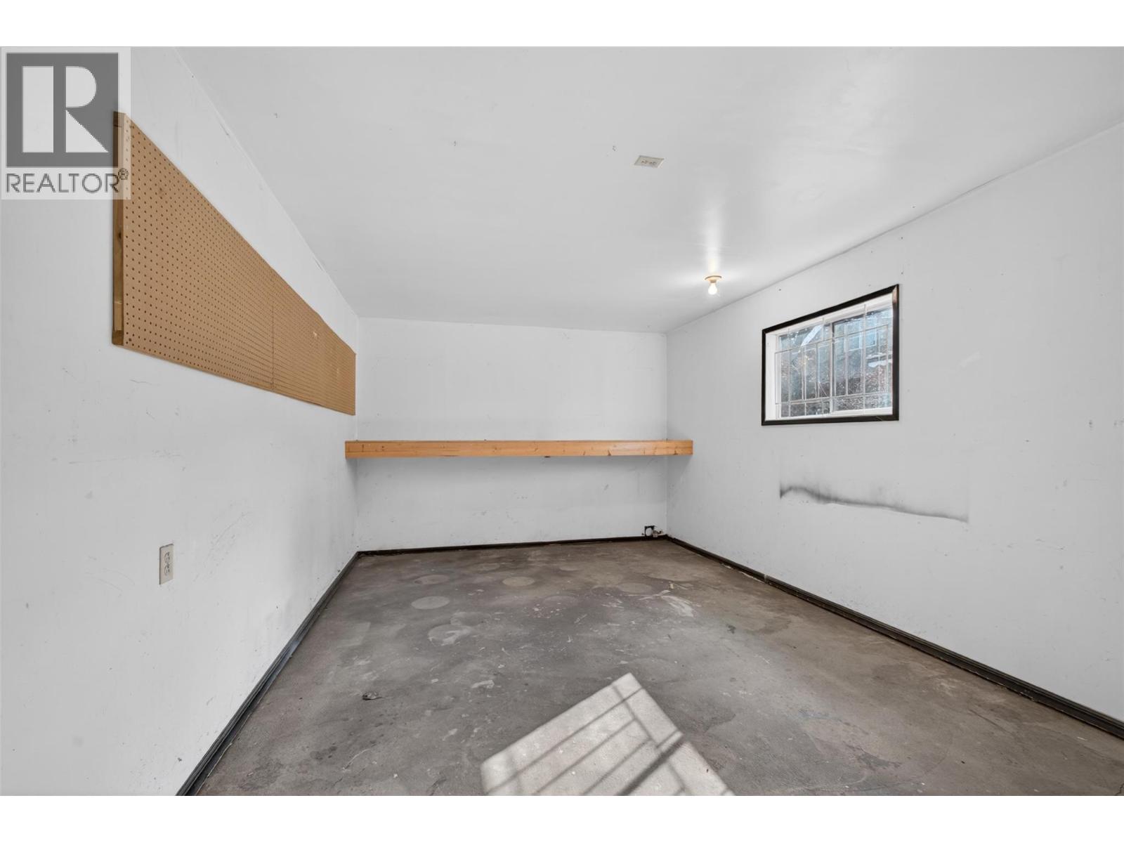  1405 Ethel Street, Kelowna