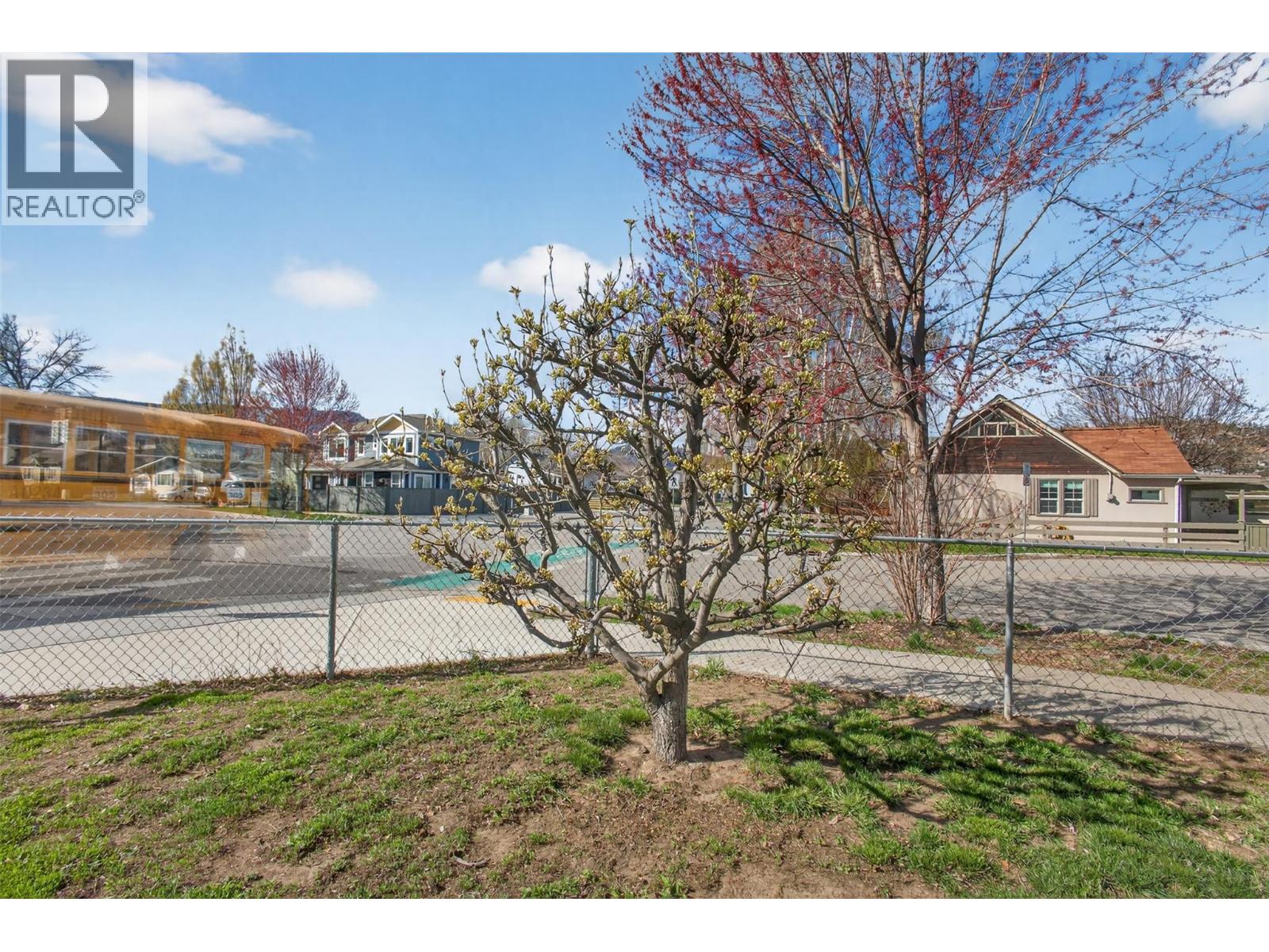  1405 Ethel Street, Kelowna