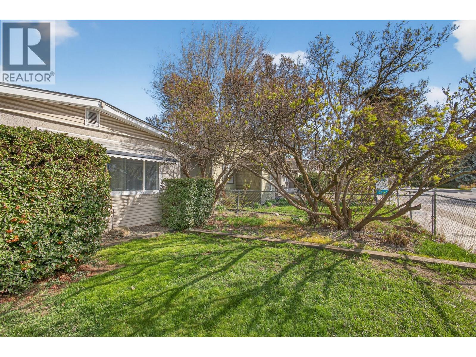  1405 Ethel Street, Kelowna