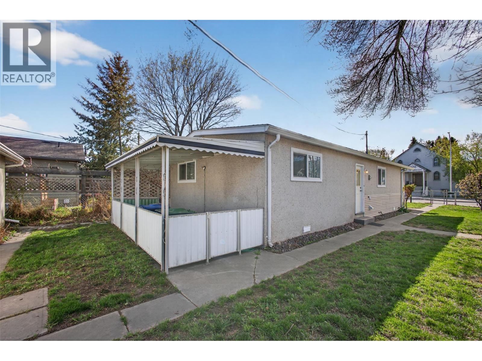  1405 Ethel Street, Kelowna