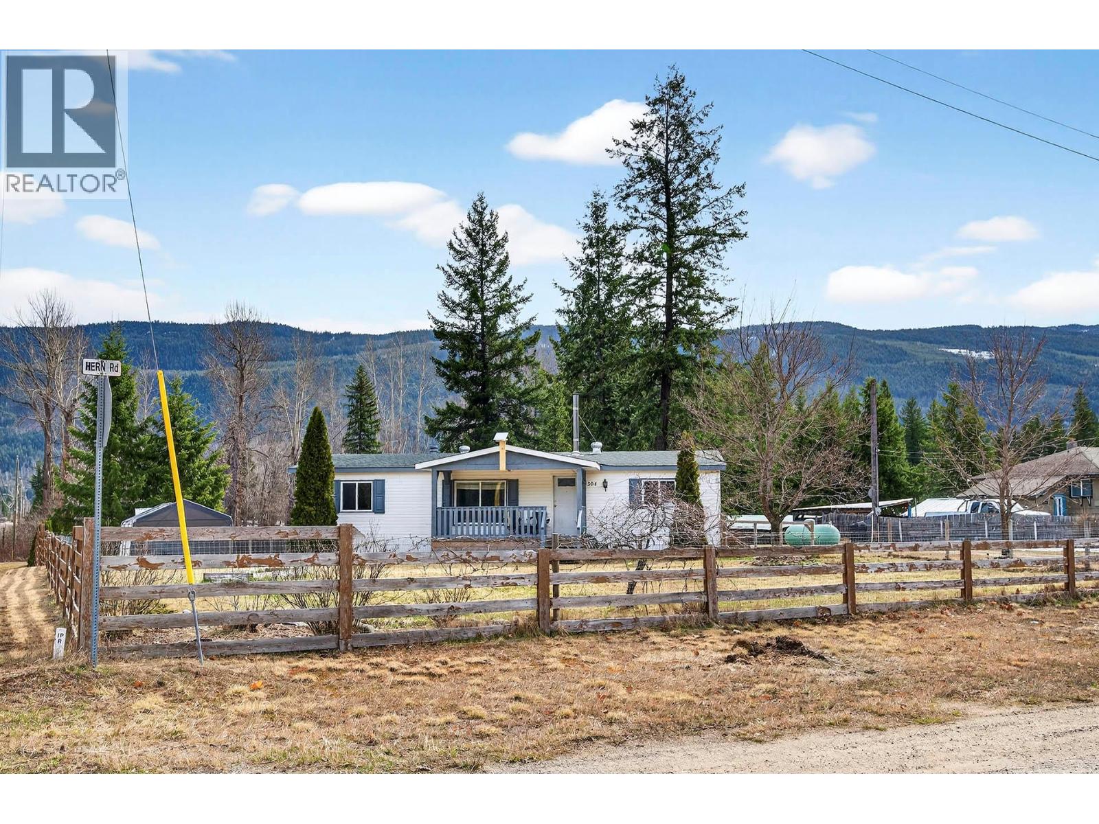 1204 Hern Road - 22