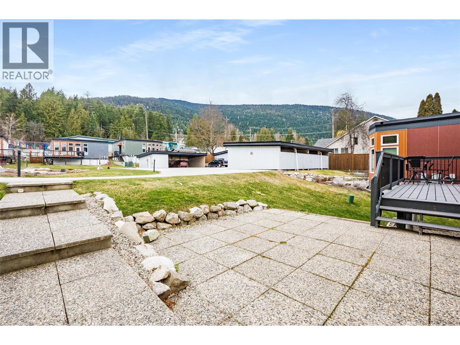 1517 Crease Avenue Unit# 2, Nelson