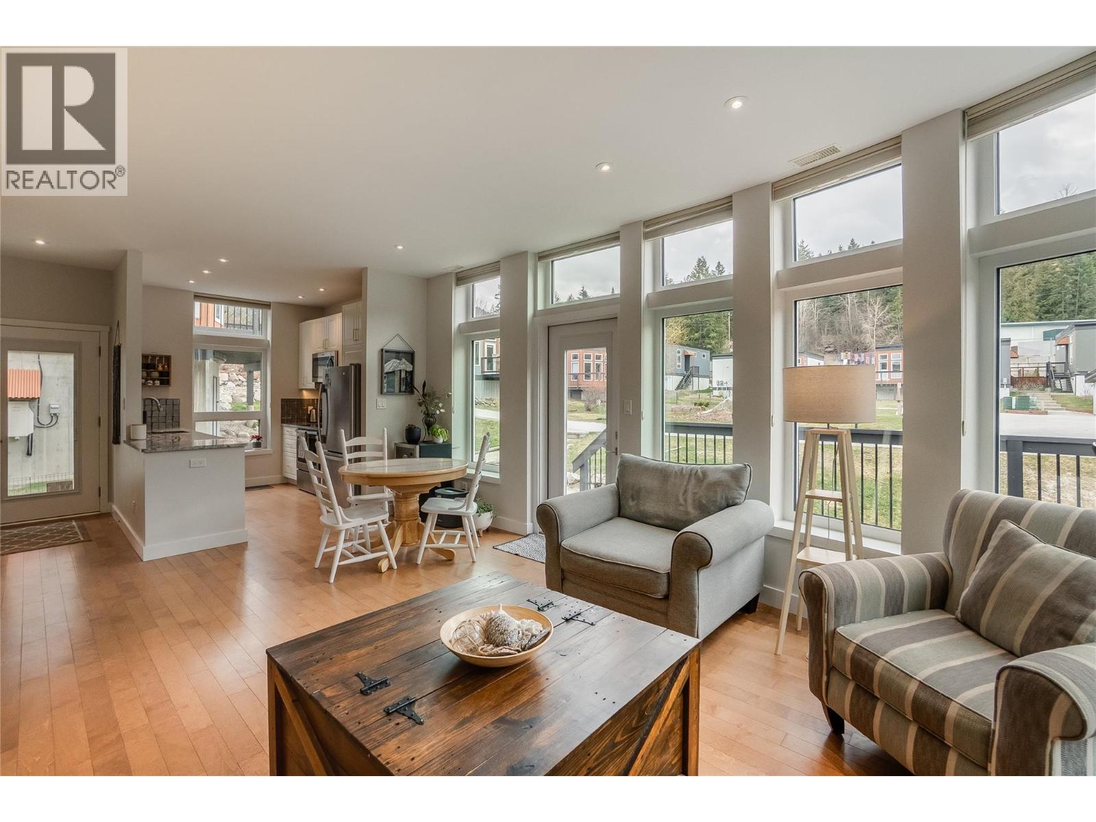 1517 Crease Avenue Unit# 2, Nelson