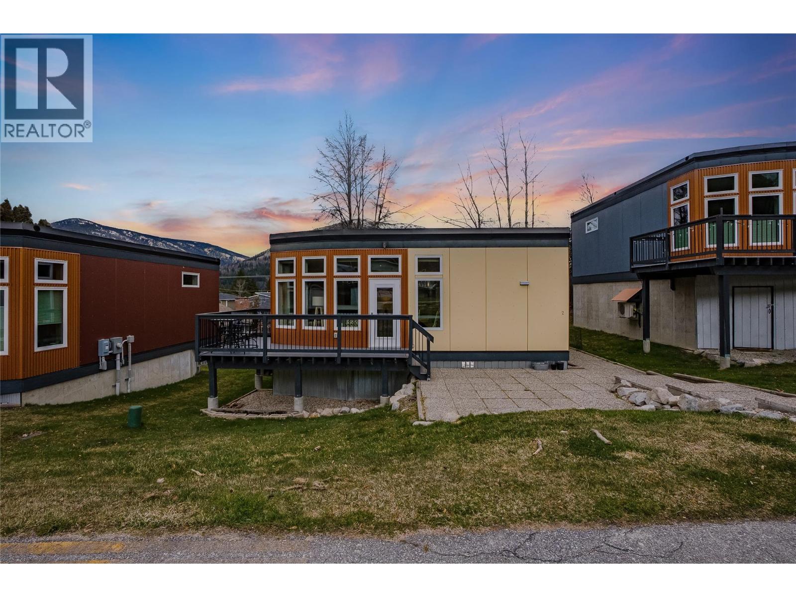 1517 Crease Avenue Unit# 2, Nelson