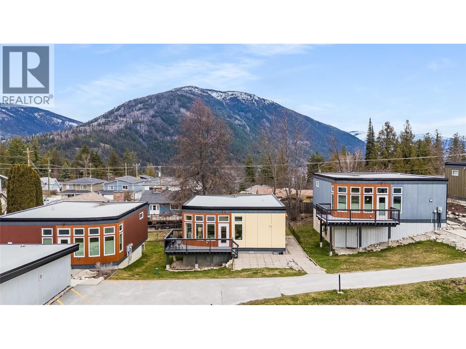 1517 Crease Avenue Unit# 2, Nelson