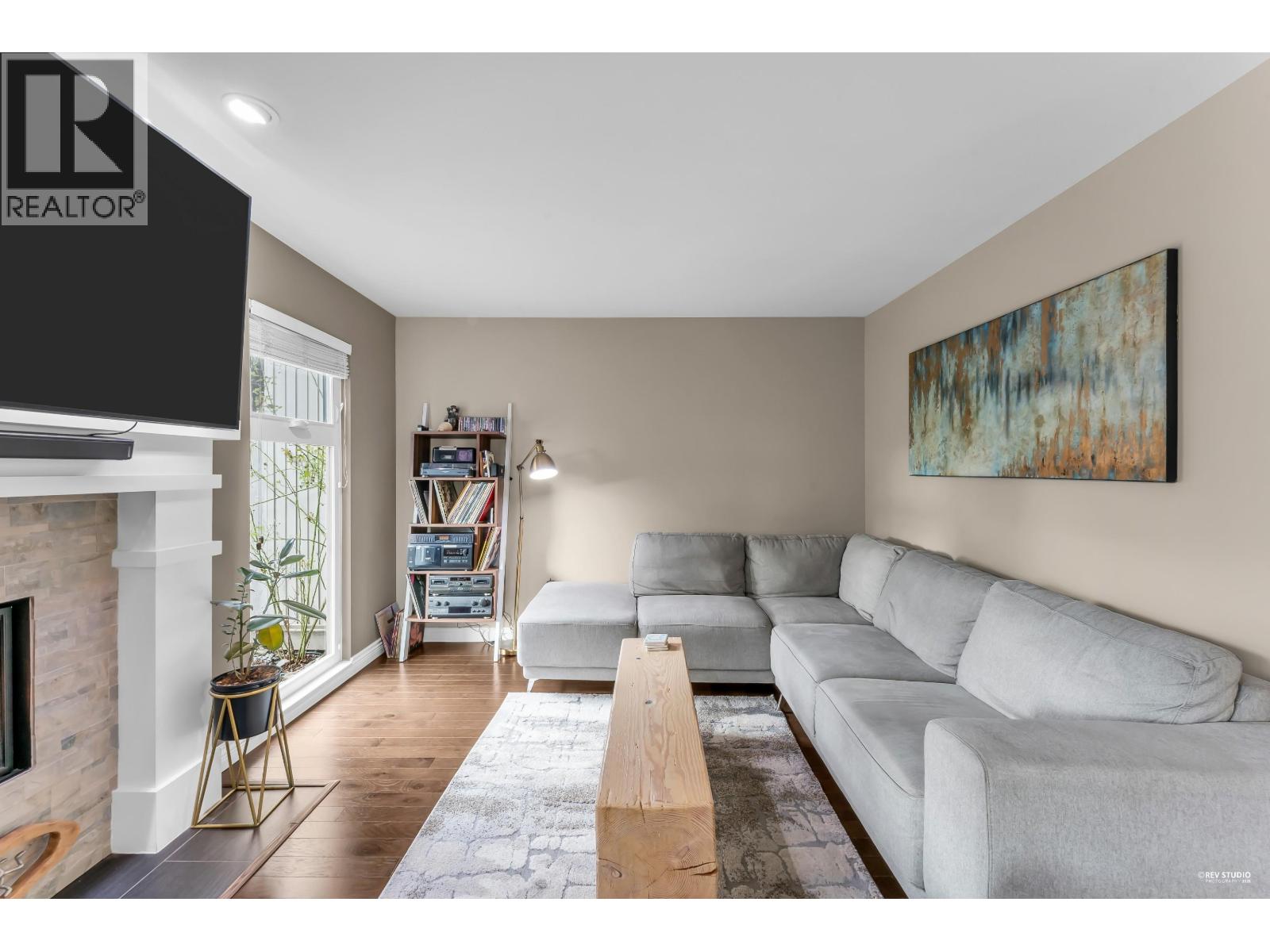 #14-5600 LADNER TRUNK Road, Delta