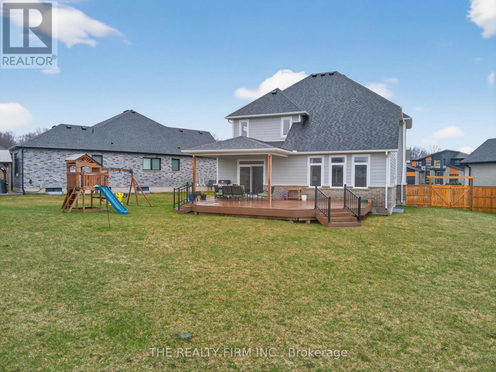 15 OSCAR DAVIS COURT Property Photo