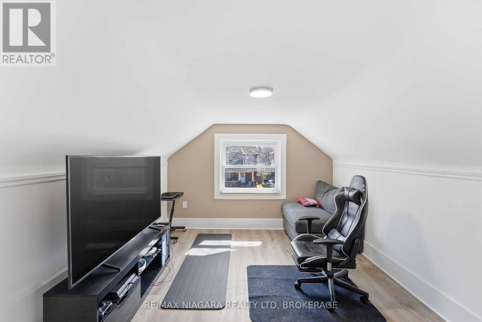 5033 WILLMOTT STREET - 15