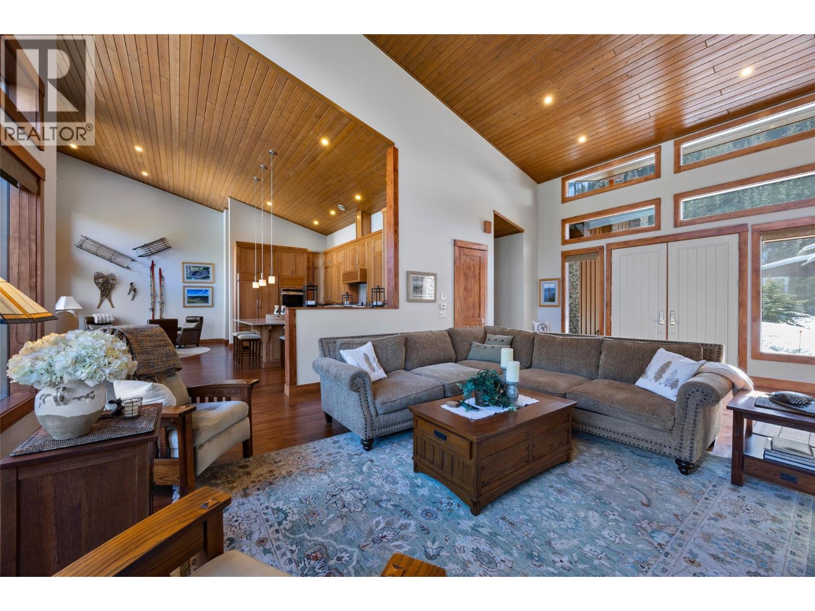 2436 FAIRWAYS DRIVE - 14