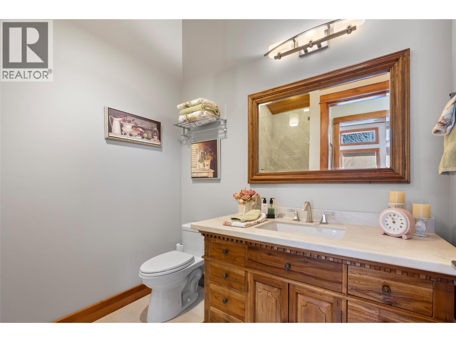 2436 FAIRWAYS DRIVE - 35