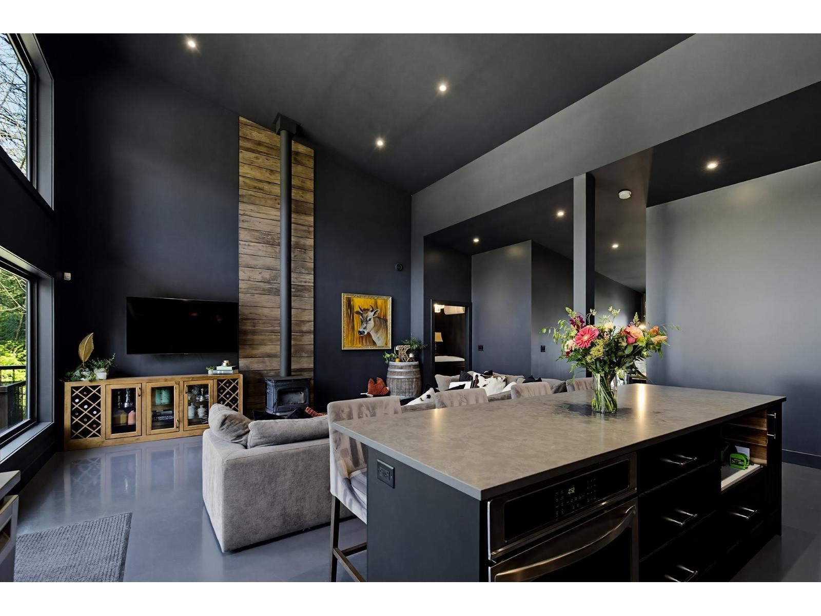 10377 NORTH DEROCHE ROAD, Mission