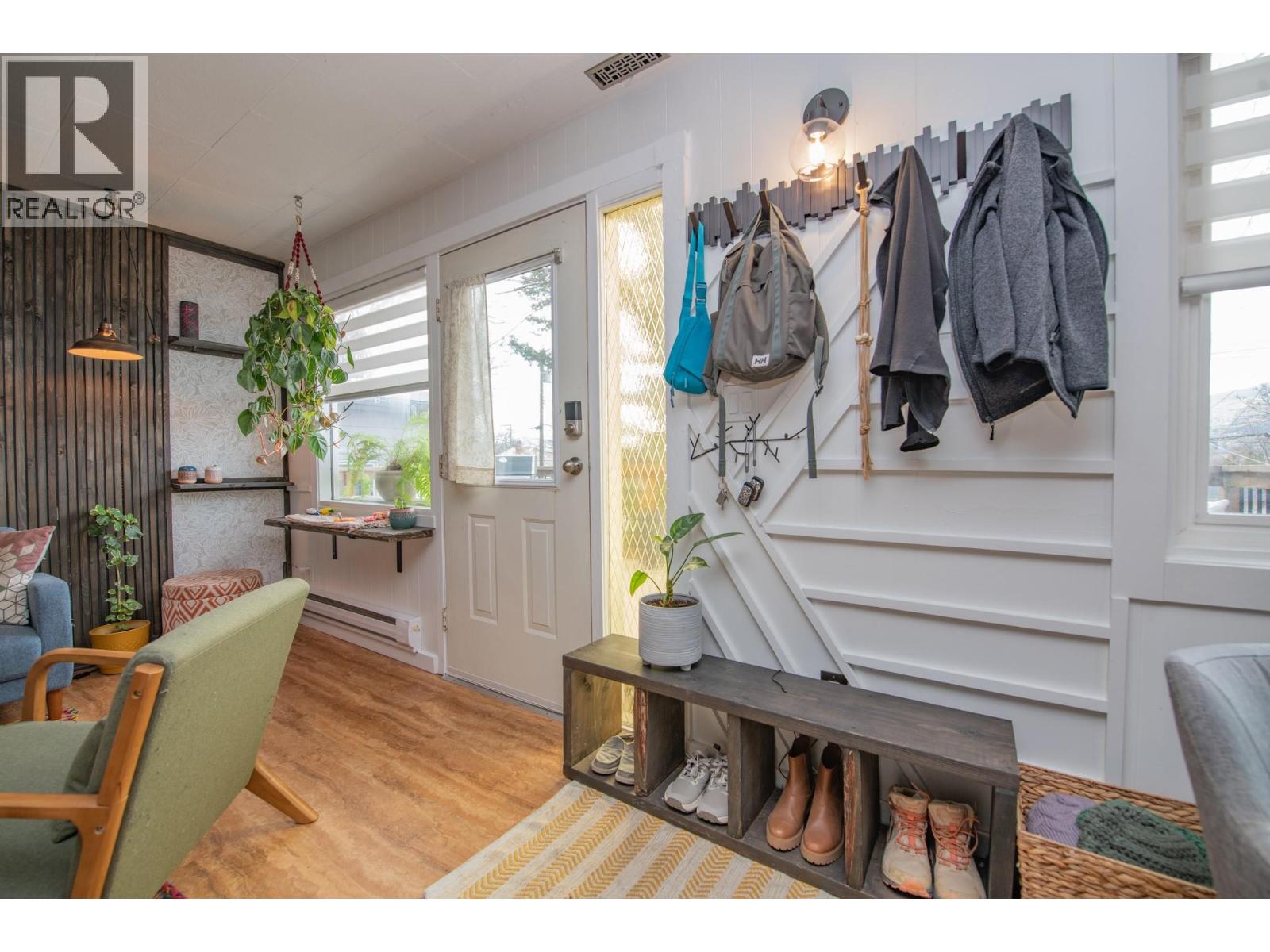  3208 Pleasant Valley Road, Vernon